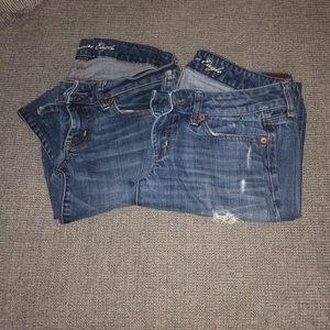 2 pairs of American Eagle jeans size 4 regular